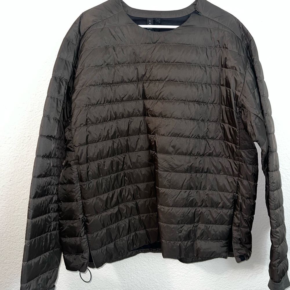 Lululemon LAB pullover